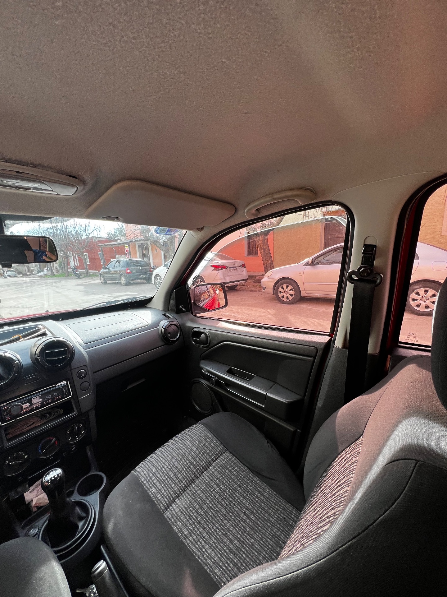 Miniatura 9 de FORD Eco Sport 1.6L