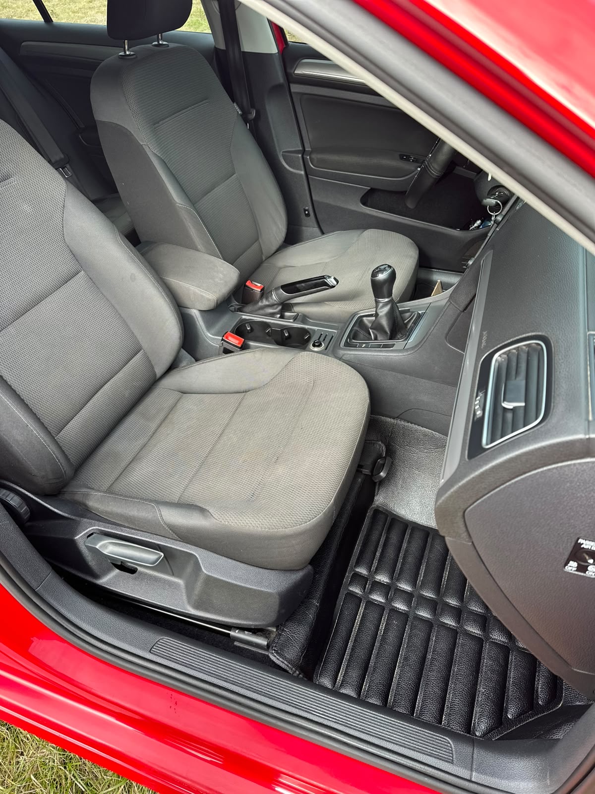 Miniatura 7 de VOLKSWAGEN GOLF 1.4L 