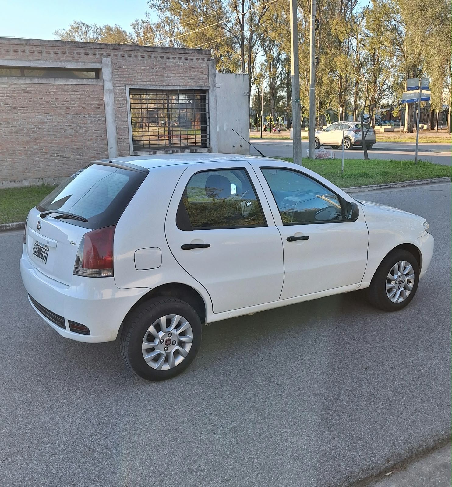 Miniatura 3 de FIAT PALIO 1.4