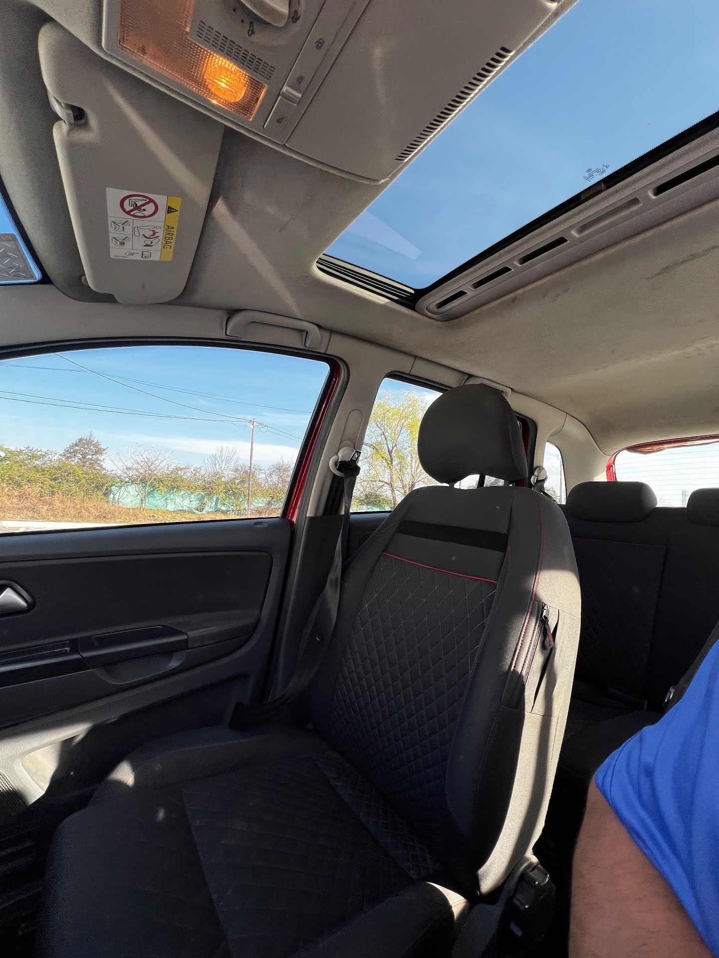 Miniatura 9 de VOLKSWAGEN  SURAN 1.6 16V