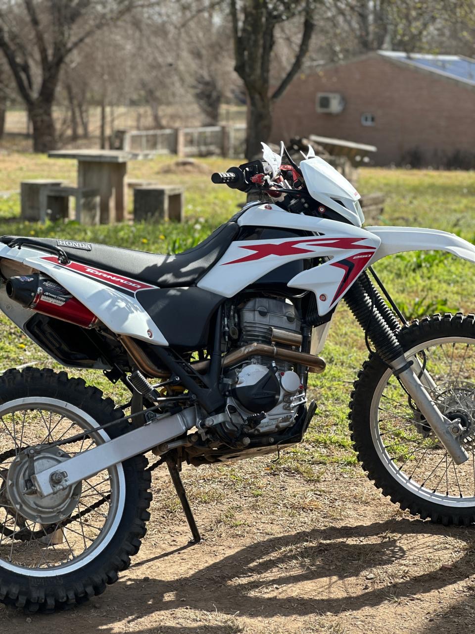 Miniatura 2 de HONDA TORNADO XR 250cc