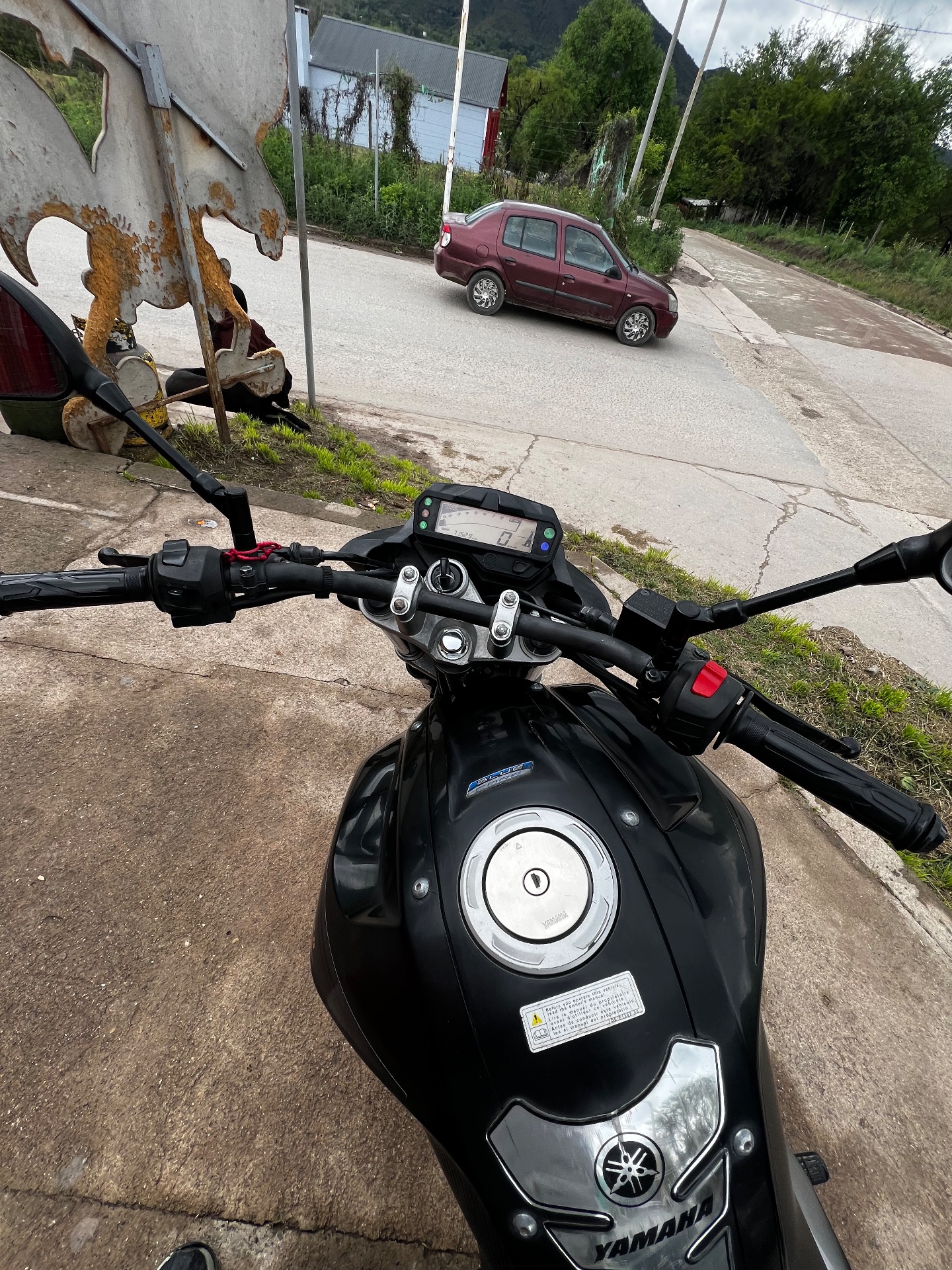 Miniatura 5 de YAMAHA  Fz 