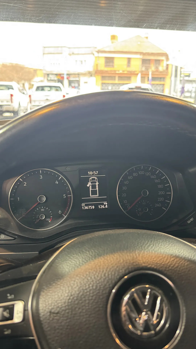 Miniatura 6 de Volkswagen Amarok