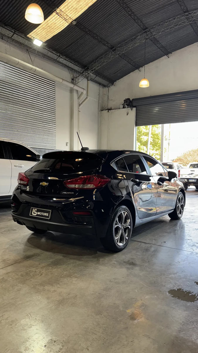 Miniatura 11 de Chevrolet Cruze 5