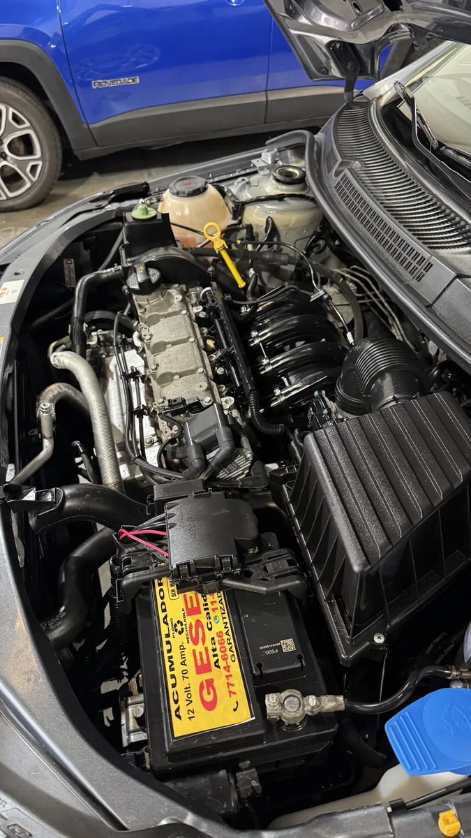 Miniatura 13 de Volkswagen Gol Trend