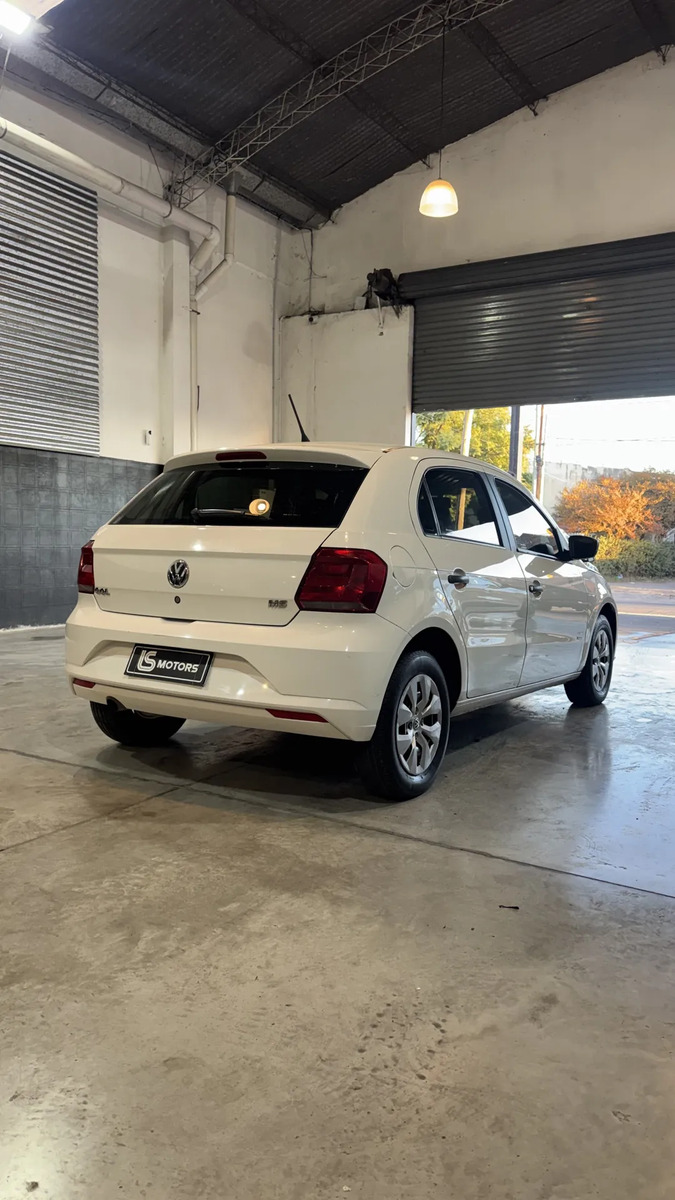 Miniatura 11 de Volkswagen Gol Trend