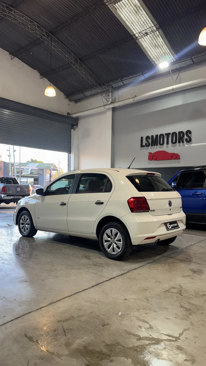 Miniatura 13 de Volkswagen Gol Trend