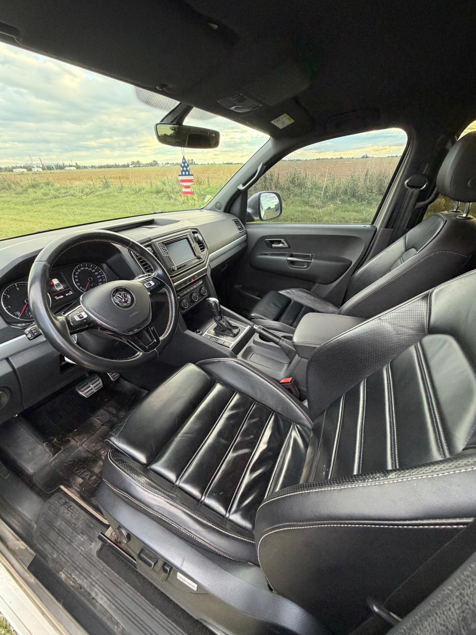 Miniatura 6 de Volkswagen Amarok