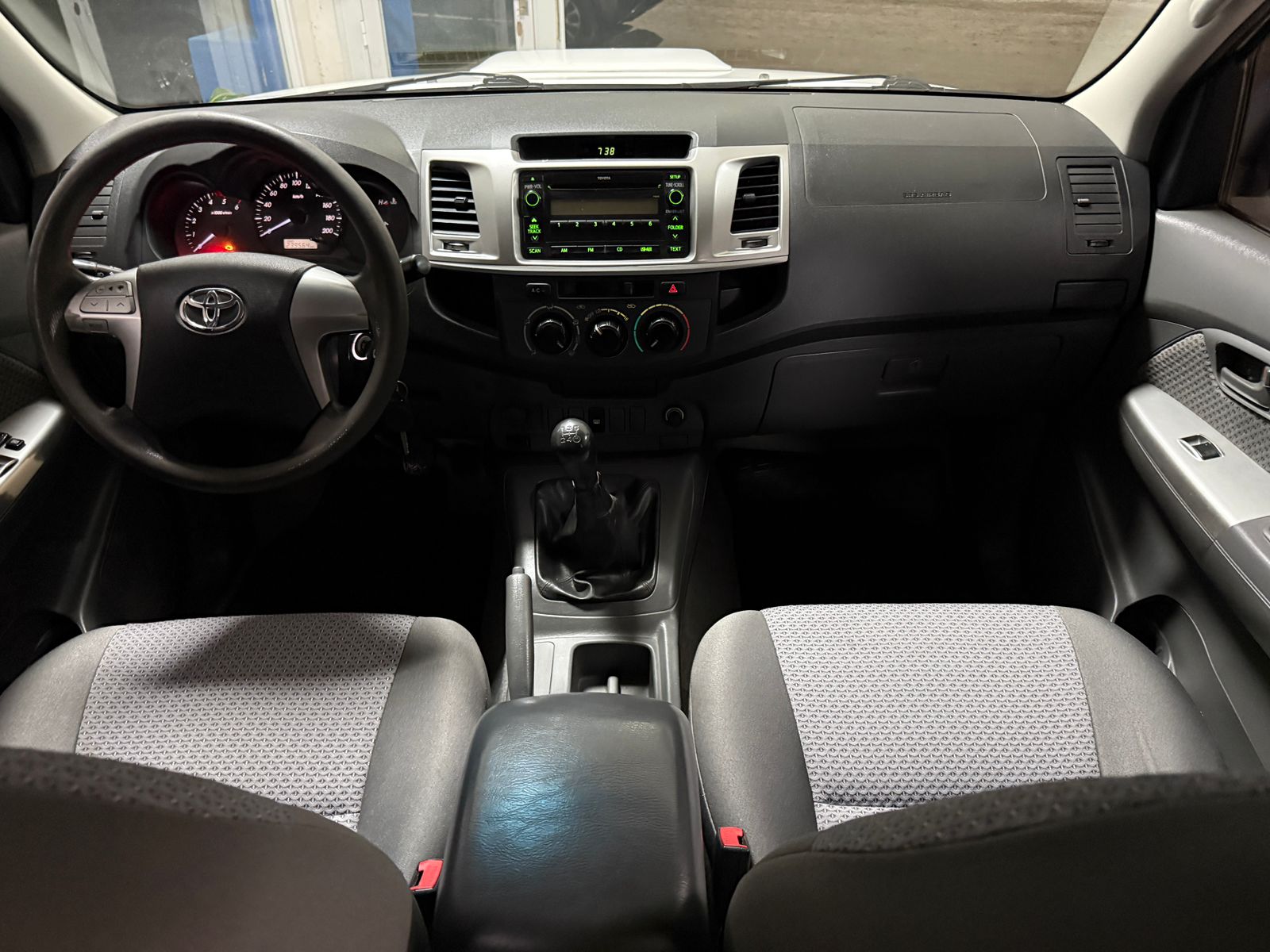 Miniatura 3 de Toyota Hilux