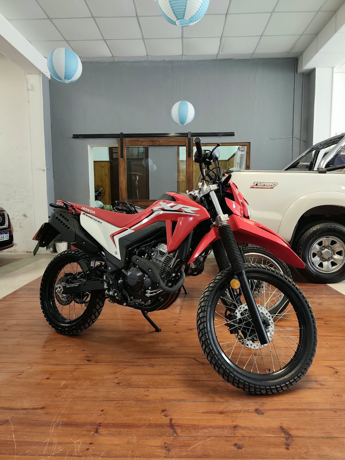 Honda XR 300 Tornado 2026