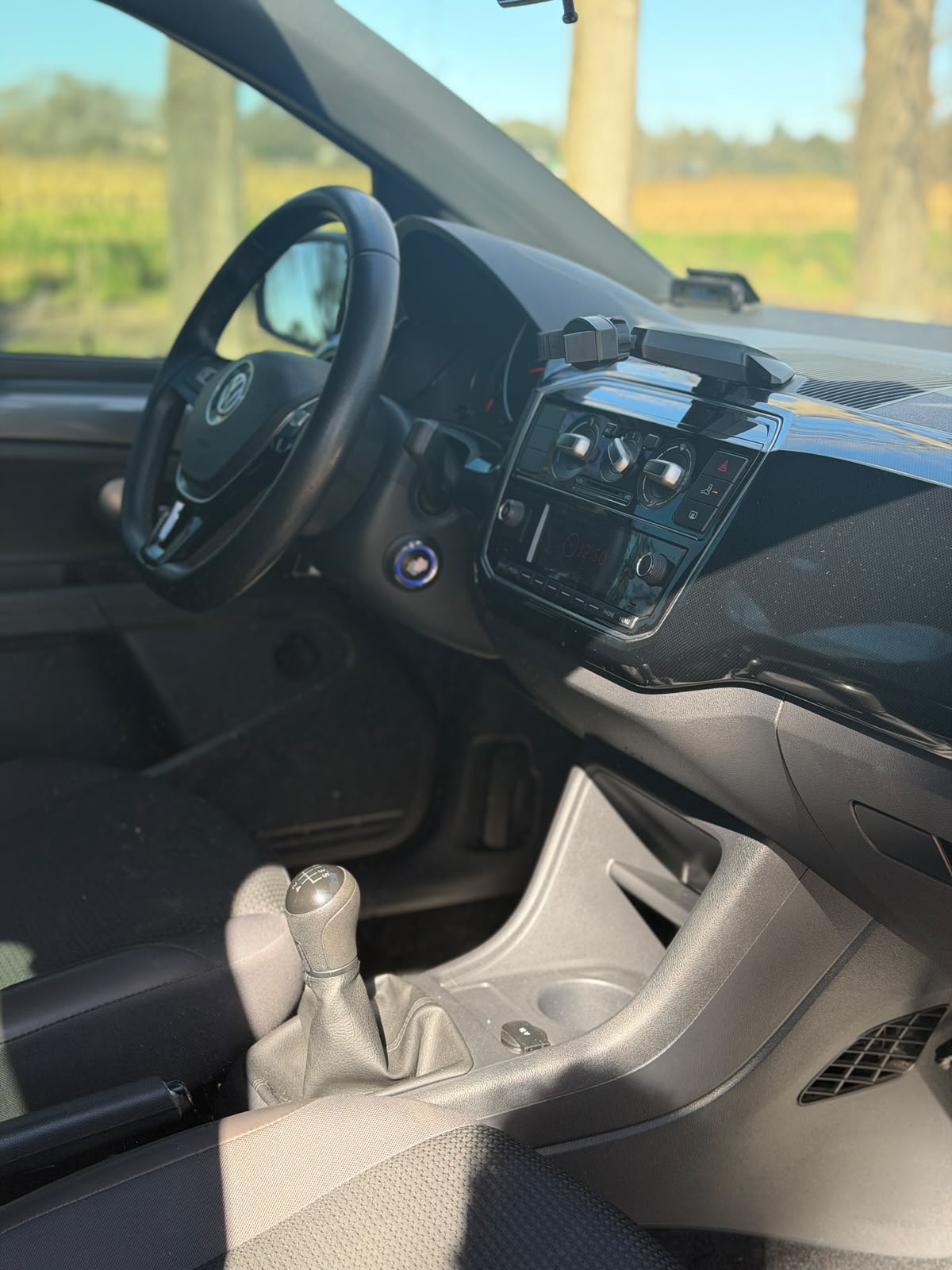Miniatura 4 de Volkswagen Up pepper